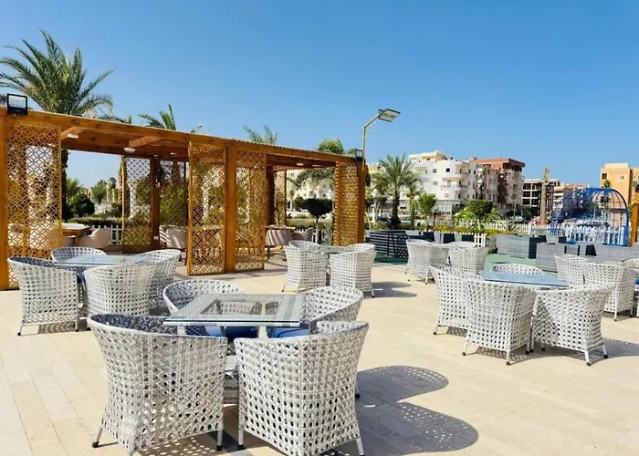 Hub Aqua Park 33 Hurghada
